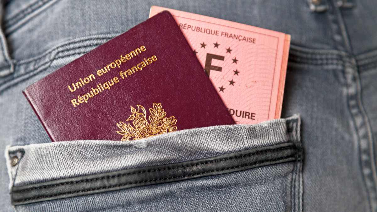 renouveler passeport Divertissons Nous