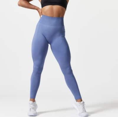 Decathlon frappe fort avec le legging effet push up sans couture article