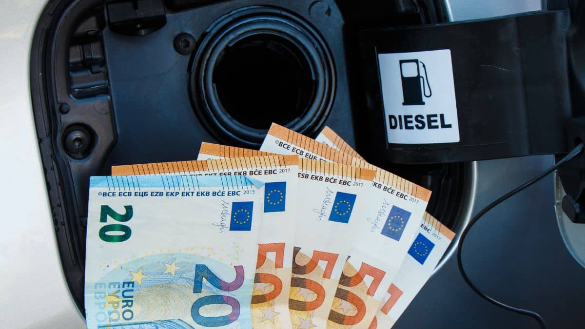 Le chèque carburant versé à 1,6 million de bénéficiaires en plus en 2024