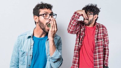 Jimmy Mohamed révèle la meilleure technique pour en finir avec la mauvaise haleine