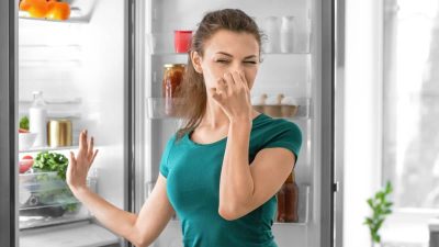 Adieu les mauvaises odeurs dans le frigo avec ces 17 astuces naturelles et ultra efficaces