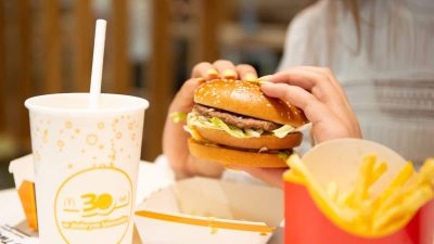 McDonald's: ce burger légendaire et adoré de tous fait enfin son grand retour