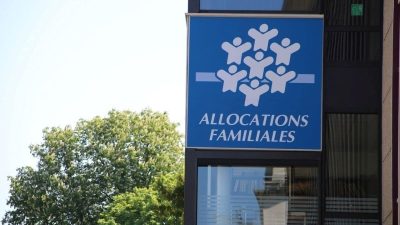 Allocations familiales: les allocataires très énervés par ce détail sur leurs aides CAF en mai