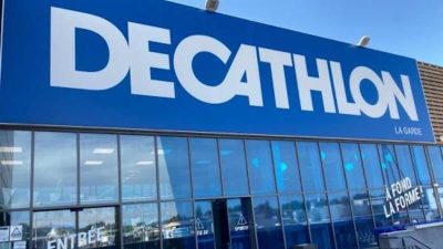 Decathlon relance sa chaise star pour aller à la plage ou en camping