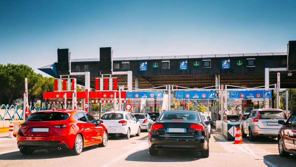 Vacances d’été: l’astuce géniale pour faire de grosses économies sur l’autoroute