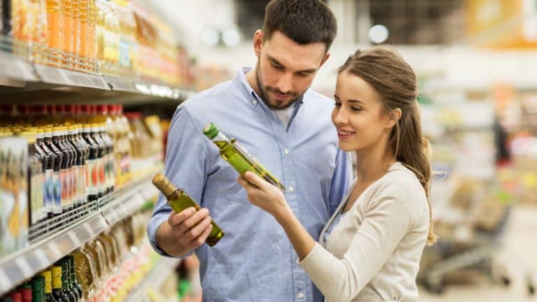 Ces 7 marques d’huile d’olive trompent tous les Français selon 60 millions de consommateurs
