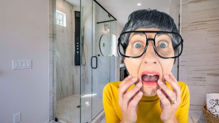 Ce dermatologue révèle le nombre de douches à prendre après 65 ans pour rester en bonne santé