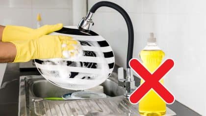 Ces 3 marques de liquide vaisselle à bannir de vos courses au supermarché pour protéger votre santé