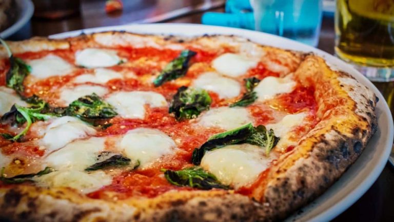 Ces astuces pour faire la meilleure pizza maison selon ce champion du monde