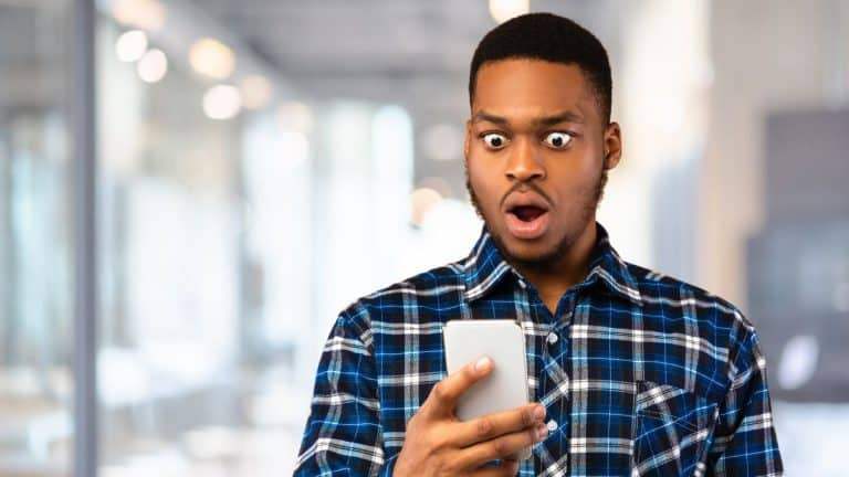 La Banque de France alerte sur cette grosse arnaque, ne répondez surtout pas à ces appels et SMS