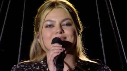 Louane révèle qui a terminé sa chanson pour l’Eurovision et ça donne les larmes aux yeux