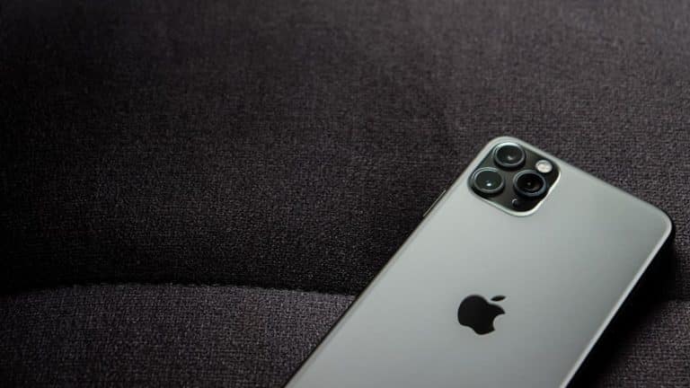 Apple prépare un design inédit pour l'iPhone 19 Pro pour fêter les 20 ans de la marque