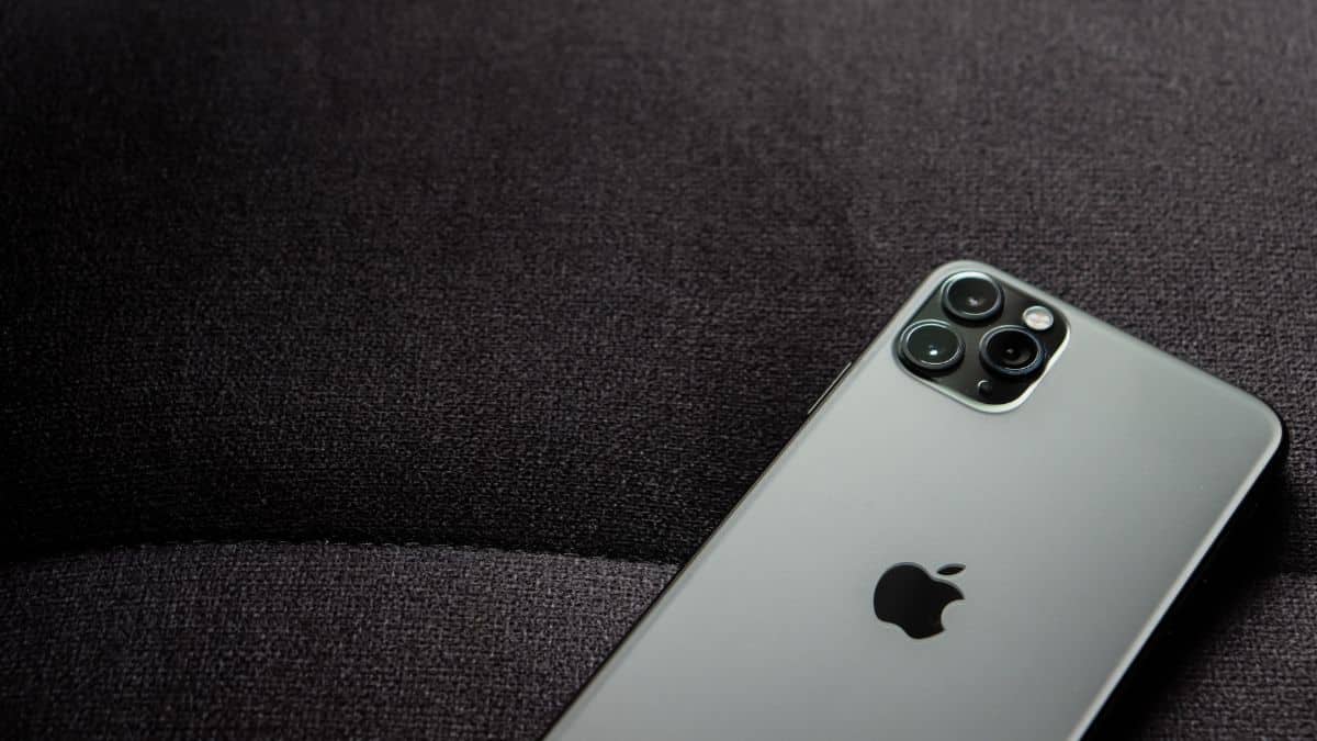 Apple prépare un design inédit pour l'iPhone 19 Pro pour fêter les 20 ans de la marque