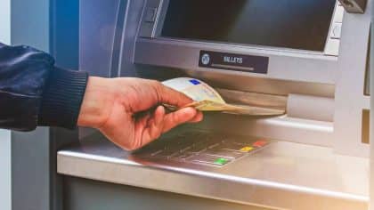 Des millions de Français concernés par ce prélèvement automatique de 108 euros sur les comptes bancaires