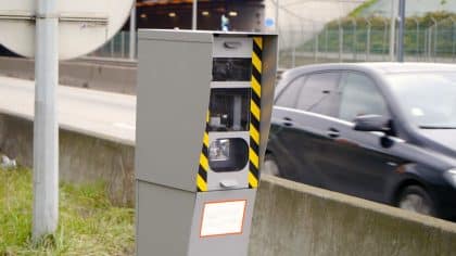 Waze et Google Maps c'est fini, cette application est meilleure pour détecter les radars