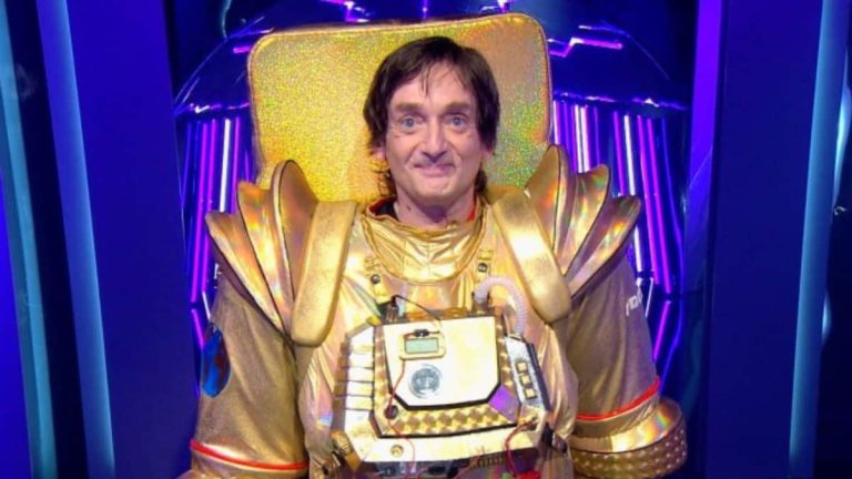 Camille Combal toujours très marqué par ce comportement de Pierre Palmade dans Mask Singer
