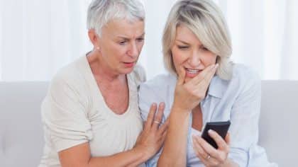 Ce détail dans un SMS frauduleux confirme que c’est une arnaque au colis, ne vous faites plus avoir