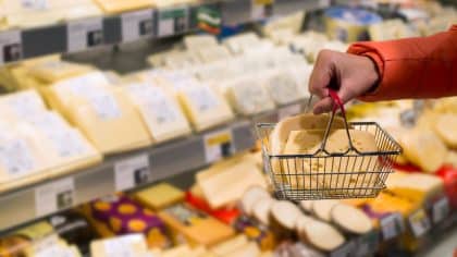 Ce fromage vendu dans tous les Intermarché et Leclerc de France rappelé en urgence, il est contaminé à la listeria