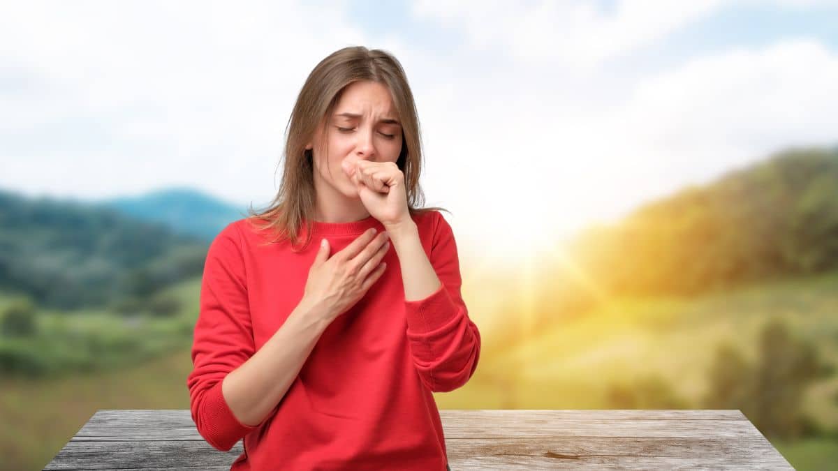 Ce médecin urgentiste dévoile la solution miracle contre une toux qui s'éternise
