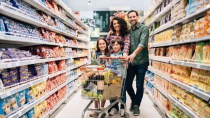 Leclerc, Intermarché, Lidl... : cette grande enseigne est la préférée des Français pour faire des économies sur leurs courses