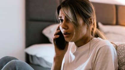 Si vous entendez cette phrase en décrochant votre téléphone, raccrochez tout de suite c’est une arnaque