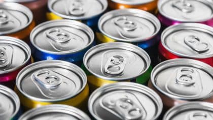 Boissons énergisantes : rappel de deux références Java Monster pour caféine excessive