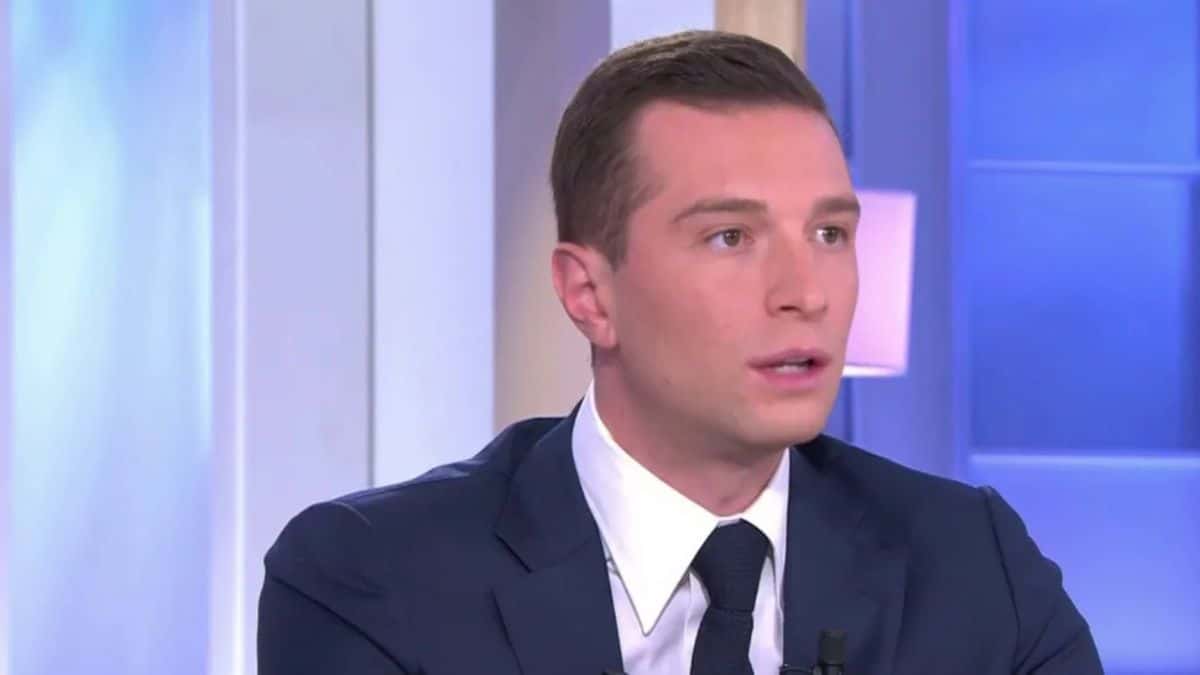 Jordan Bardella visé par le fisc après cette affaire du livre qui fait polémique