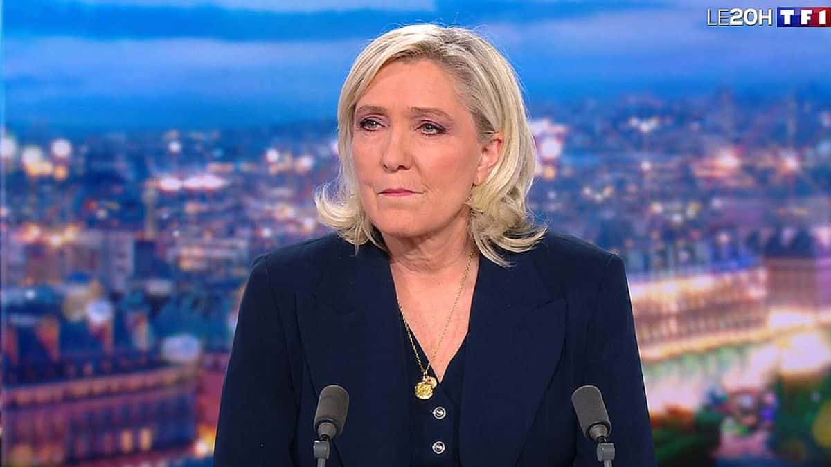 Marine Le Pen : ce lapsus très maladroit qui veut tout dire pendant son discours