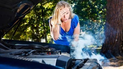La checklist essentielle pour éviter les galères et les pannes de voiture sur la route cet été