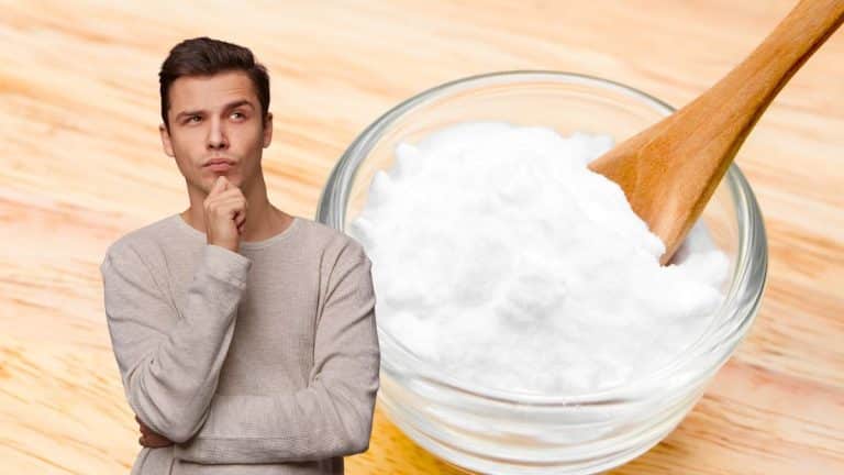 Cristaux de soude : 12 utilisations à la maison pour détacher, dégraisser et déboucher les canalisations