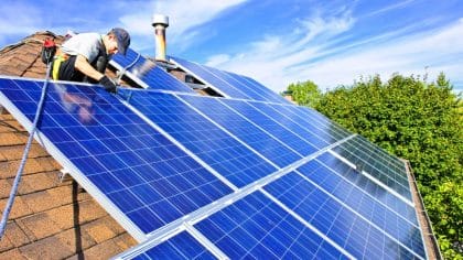 Électricité: vous comptiez installer des panneaux photovoltaïques ? Mauvaise nouvelle, les aides à l’installation reculent