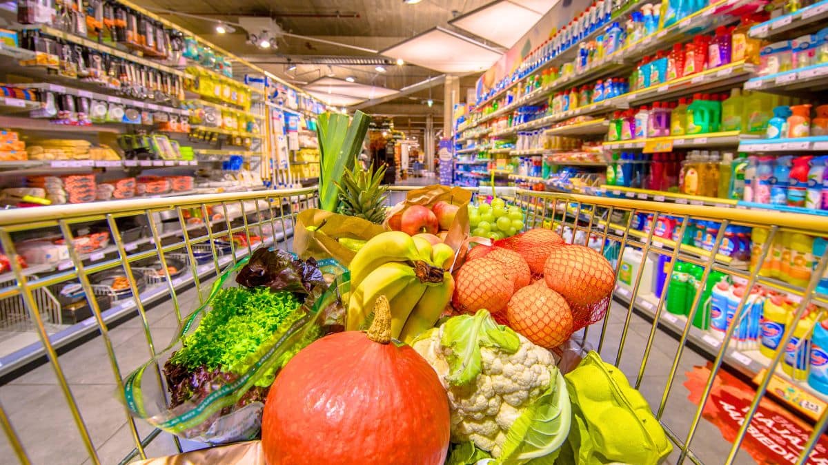Fruits et légumes: Greenpeace épingle 2 enseignes de supermarchés à éviter en France pour pesticides