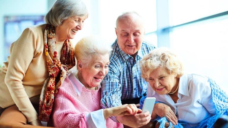 Héritage : à 92 ans, il fait économiser 508 818 € de frais de succession à sa famille grâce à une technique méconnue