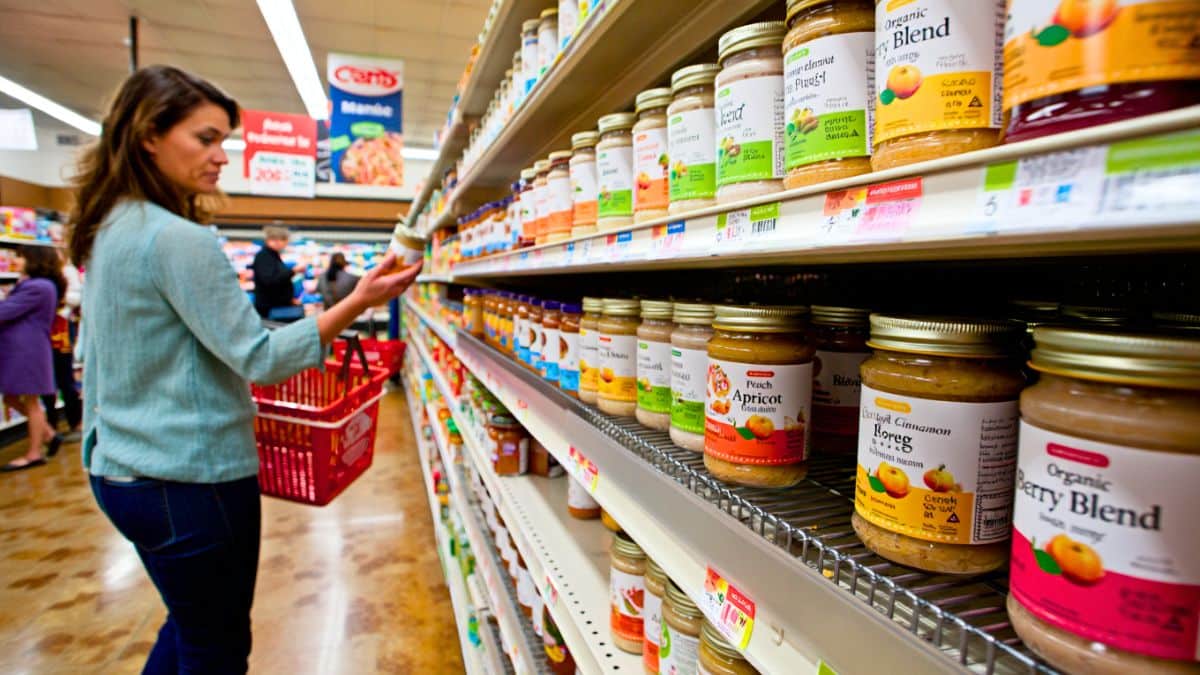 Compotes industrielles 2025 : les 4 à éliminer selon le Dr Jean-Michel Cohen et les alternatives à privilégier