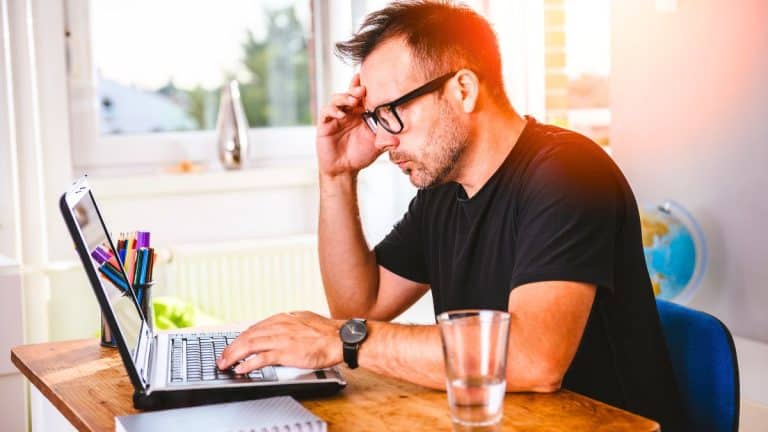 Cour des comptes: fraudes aux sociétés à l’étranger au Maroc et en Algérie, appelle à des contrôles renforcés