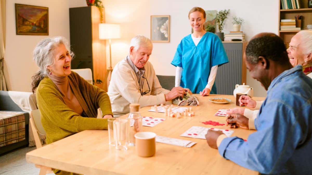 Crédit d’impôt EHPAD 2026: les nouvelles règles peuvent réduire vos dépenses jusqu’à 208 €/mois