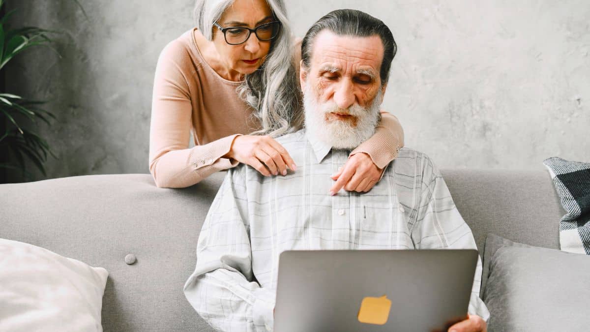 Retraite: ces fonctionnaires échappent provisoirement à la nouvelle règle en France, vérifiez si vous êtes concerné