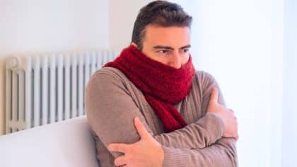 Sans chauffage depuis 3 ans: ses astuces simples et efficaces pour rester au chaud tout l'hiver