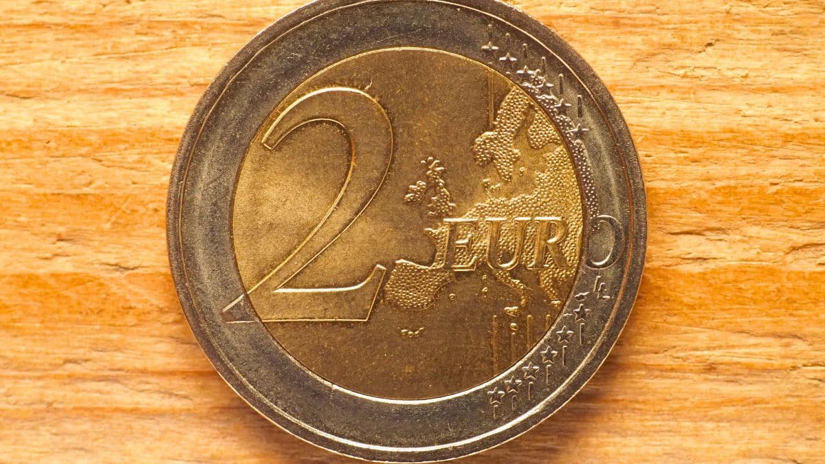 Pièce de 2 euros: certains modèles rares valent jusqu’à 3 300 € en zone euro, vérifiez vos poches