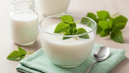 DivertissonsNous - Houseplants green up in winter with a few drops of a kitchen ingredient