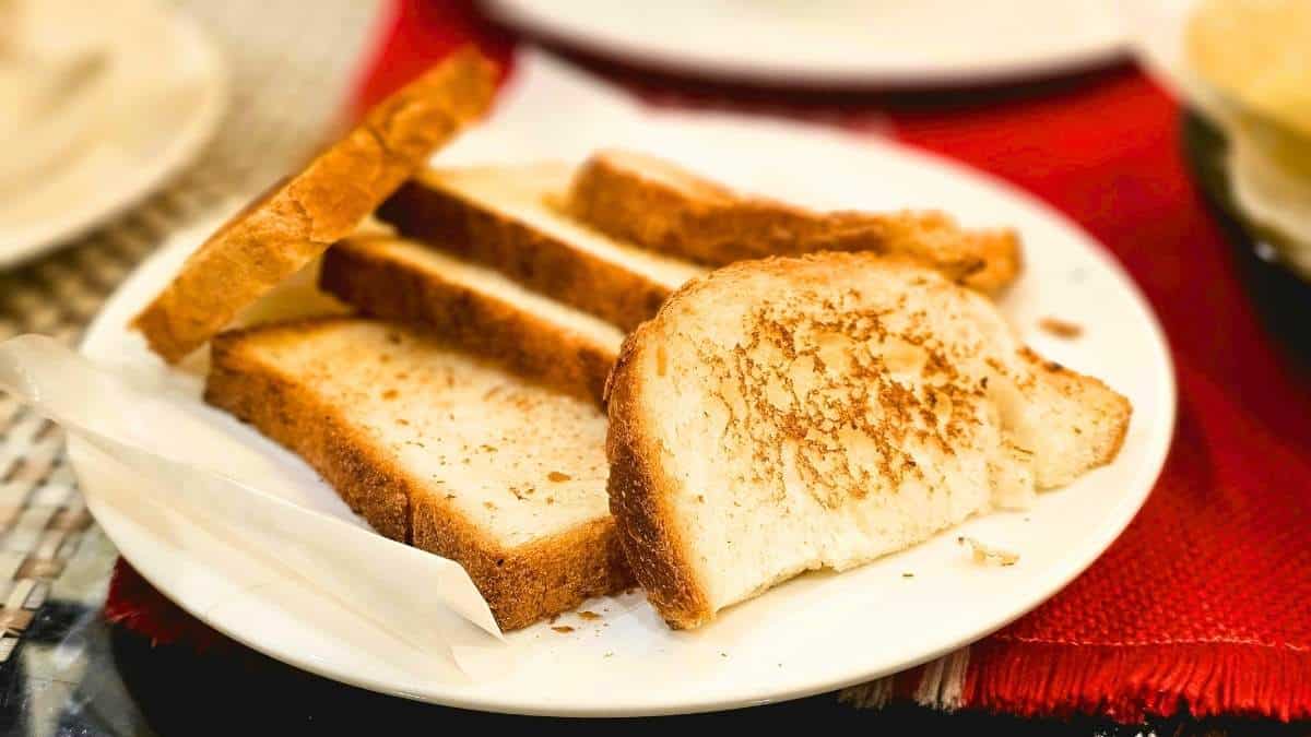 Japanese method replaces the toaster in 2026 and makes toast 10x crispier