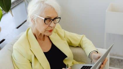 Retraites 2026 en France: elles augmentent de 0,9 %, certains voient leur virement baisser