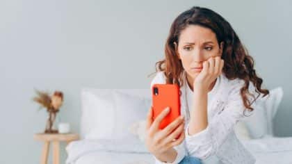 Crédit Agricole : une cliente perd 19 200 € en quelques minutes après un appel affichant le numéro de sa banque