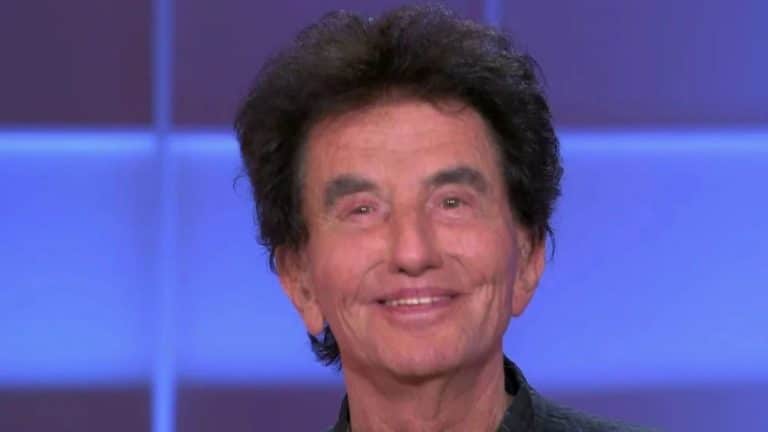 Jack Lang dévoile sa maison du Luberon avec piscine et vue imprenable