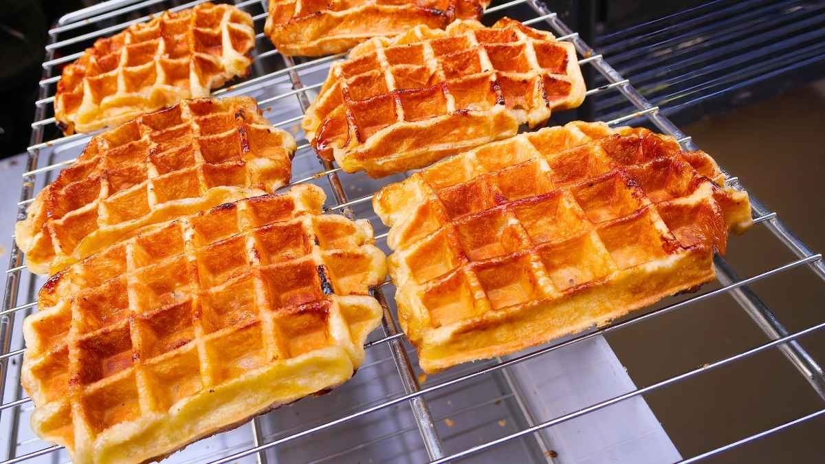 Waffles staying soft: the simple Belgian trick that makes them perfectly crispy every time